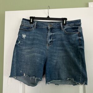 Judy Blue jean shorts 1XL